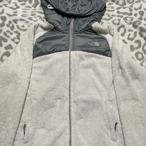 Women’s North Face jacket